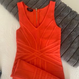 Bebe bodycon dress